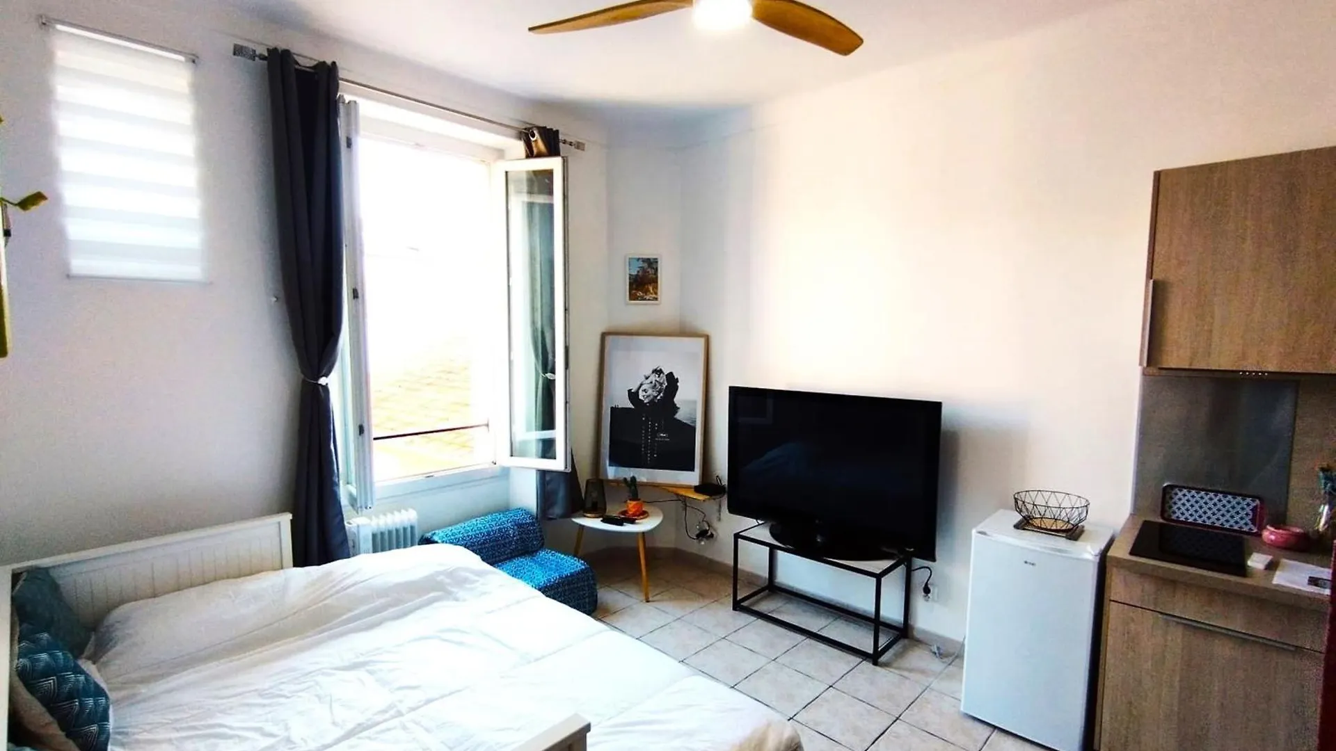 Charming Studio Ideal For Congresses And Holidays Live In Gazagnaire Cannes